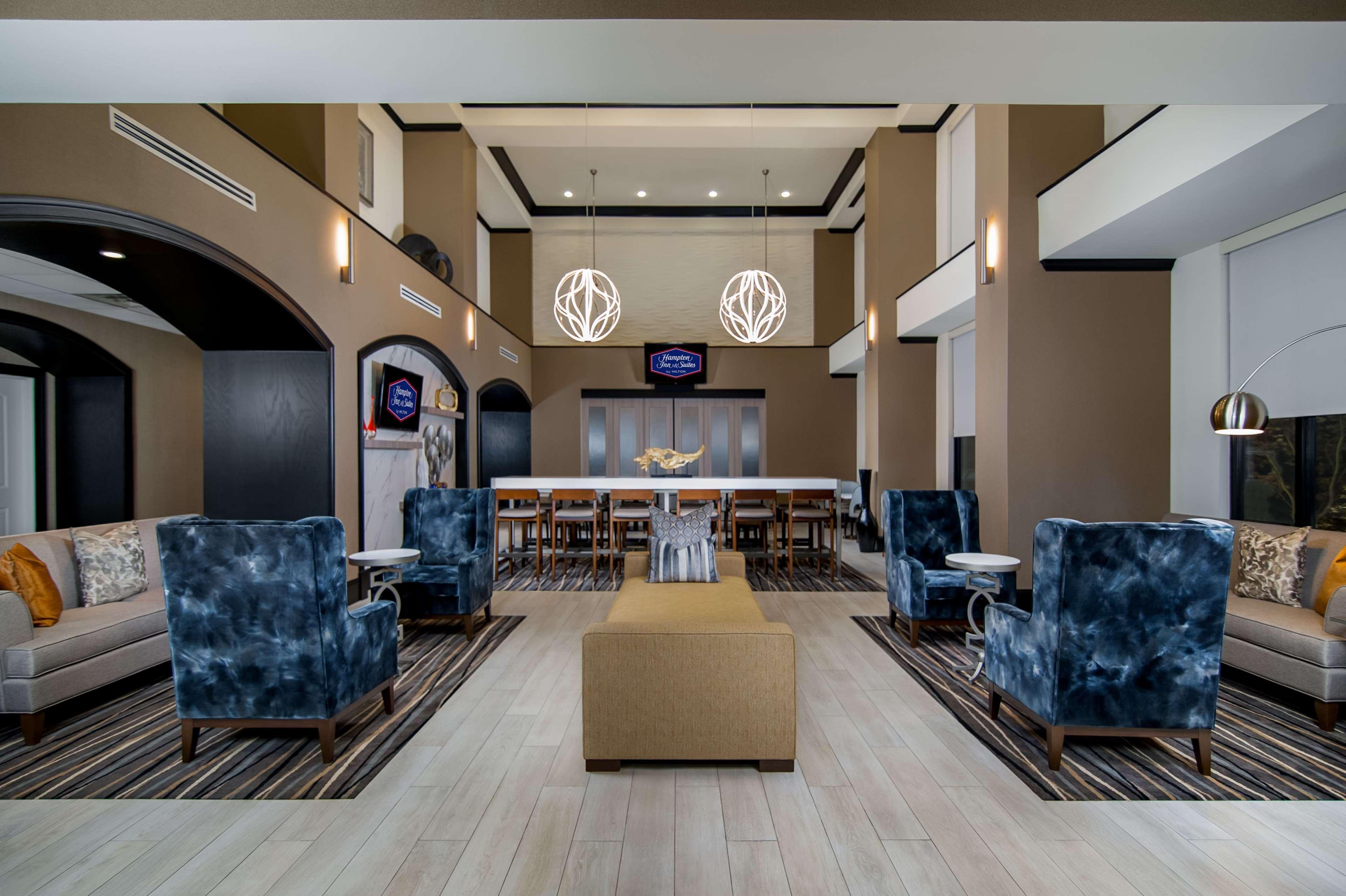 Hampton Inn & Suites Fort Worth-Fossil Creek Exterior photo
